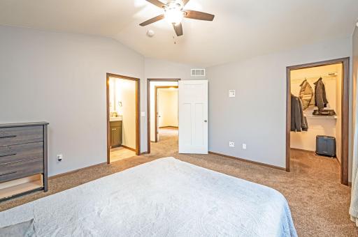 1104 Heron Dr Mankato Mn-28.jpg