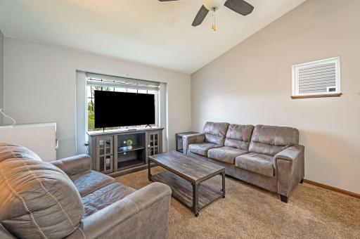 1104 Heron Dr Mankato Mn-25.jpg