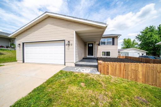 4703 7th Street NW, Rochester, MN 55901