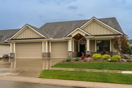 Photo for 2720 Bentley Drive SW, Rochester, MN 55902 - listing #6727670 2720 Bentley Drive SW, Rochester, MN 55902