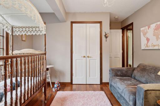 Also could be a great home office as it does connect to the primary bedroom.