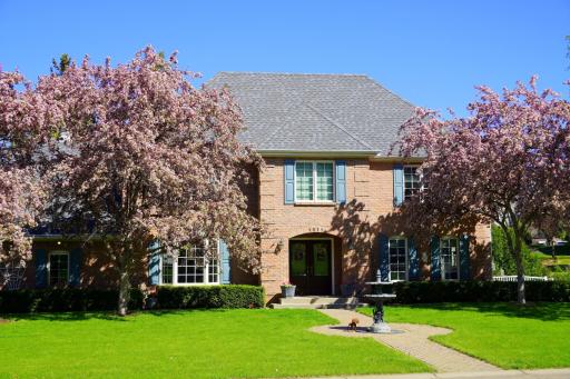 Come see all the wonderful things this home and community have to offer inside and out!