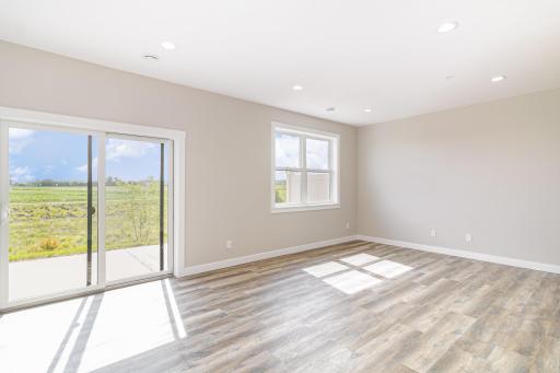811 Viburnum Street, Belle Plaine, MN 56011
