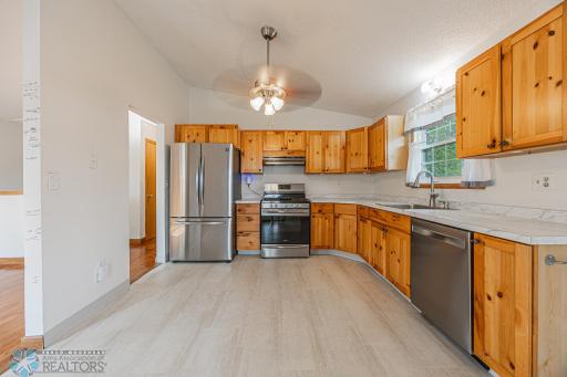 838 8th Avenue E, West Fargo, ND 58078