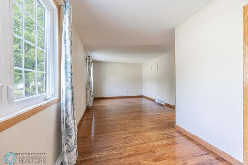 838 8th Avenue E, West Fargo, ND 58078
