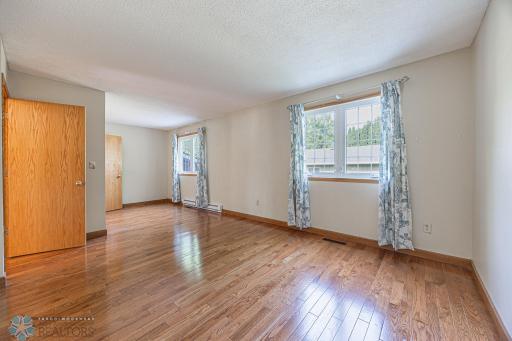 838 8th Avenue E, West Fargo, ND 58078