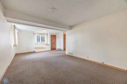838 8th Avenue E, West Fargo, ND 58078