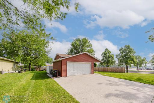 838 8th Avenue E, West Fargo, ND 58078