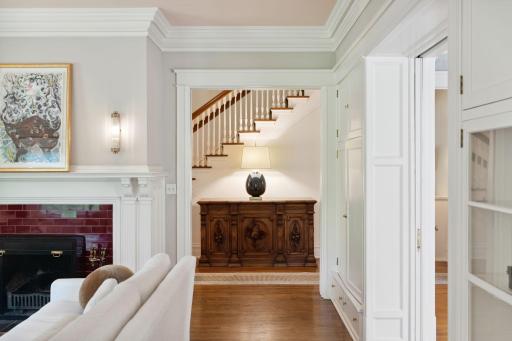 226 Grotto Street S, Saint Paul, MN 55105