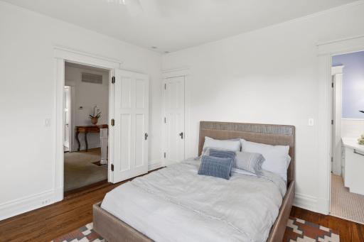 226 Grotto Street S, Saint Paul, MN 55105