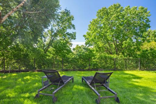 226 Grotto Street S, Saint Paul, MN 55105