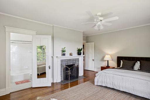 226 Grotto Street S, Saint Paul, MN 55105