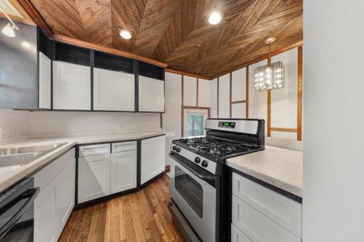 33230 Lake Emily Road, Saint Peter, MN 56082