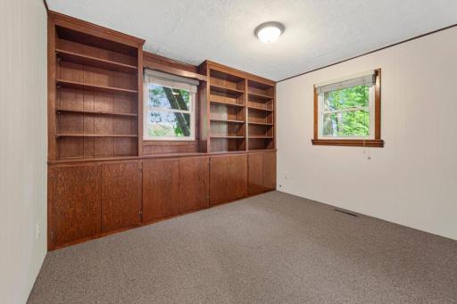 33230 Lake Emily Road, Saint Peter, MN 56082