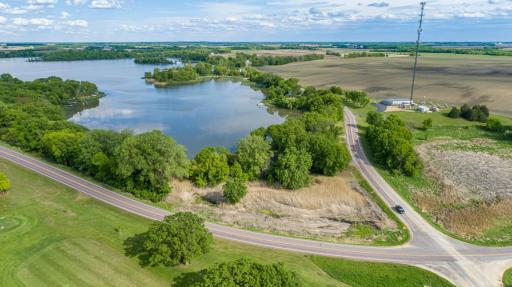 33230 Lake Emily Road, Saint Peter, MN 56082