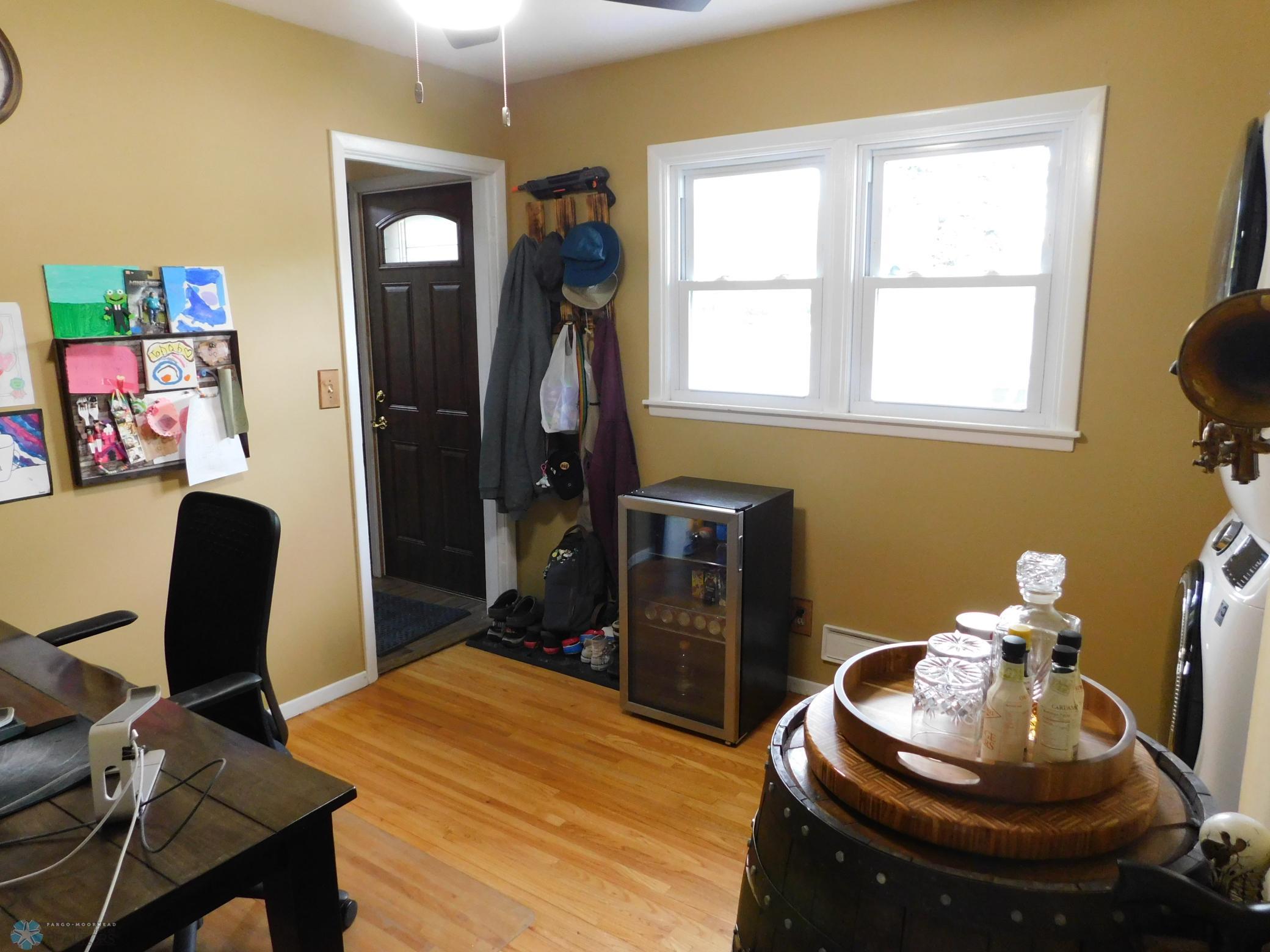office/laundry