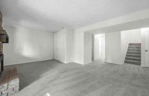 212 W Eagle Lake Drive, Maple Grove, MN 55369