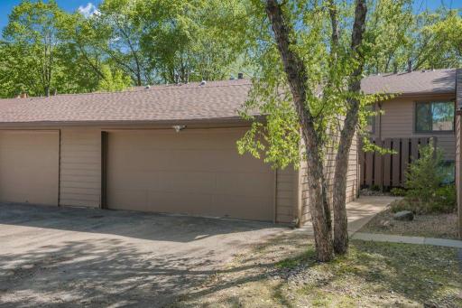 212 W Eagle Lake Drive, Maple Grove, MN 55369