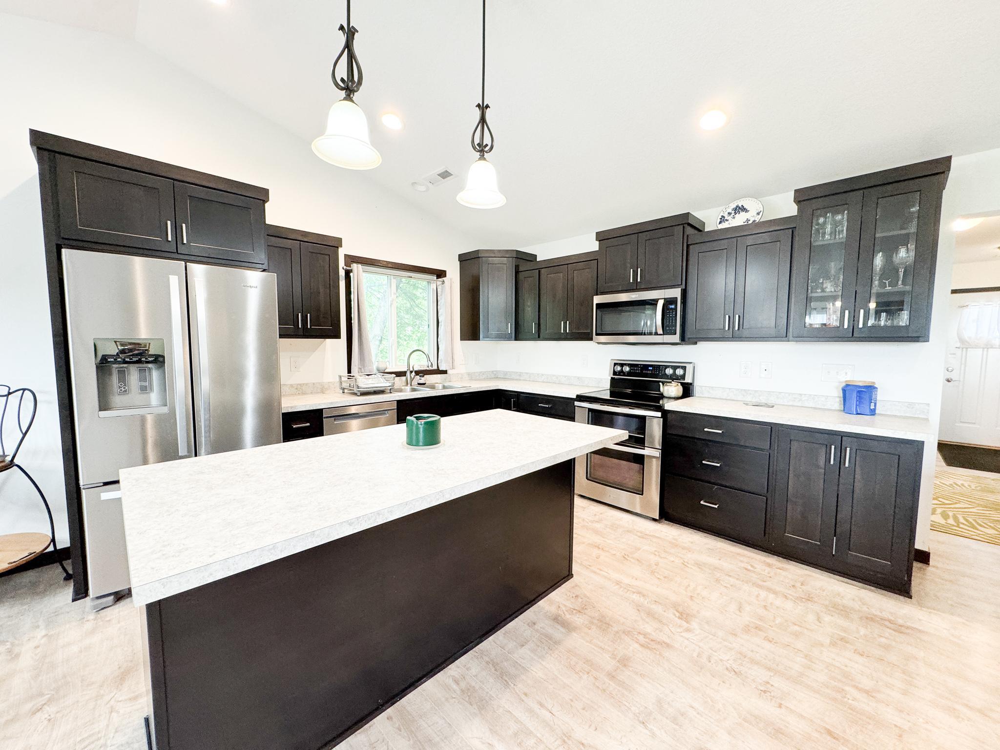 Kitchen 1.jpg