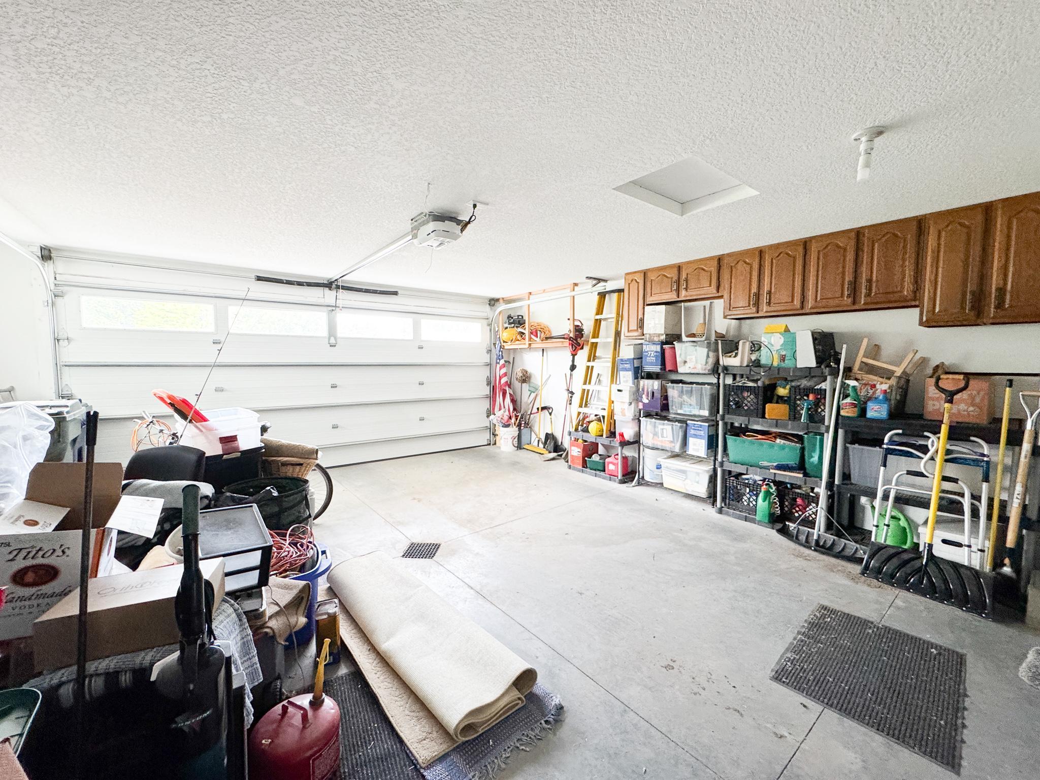 Garage.jpg
