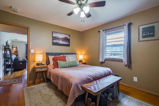 6-web-or-mls-First Person Visuals 812 17th St_05.jpg