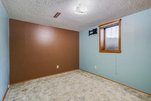 18-web-or-mls-First Person Visuals 812 17th St_17.jpg