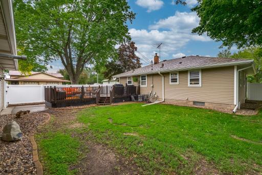 27-web-or-mls-First Person Visuals 812 17th St_27.jpg