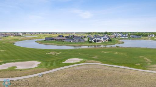 787 Riverbend Road, Oxbow, ND 58047