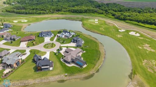 787 Riverbend Road, Oxbow, ND 58047