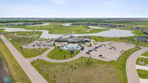787 Riverbend Road, Oxbow, ND 58047