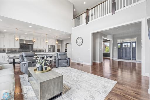 787 Riverbend Road, Oxbow, ND 58047