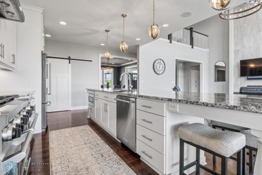787 Riverbend Road, Oxbow, ND 58047