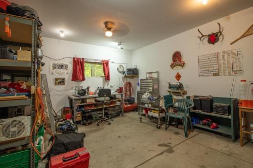 14x32 heated shop area behind garage portion of building!