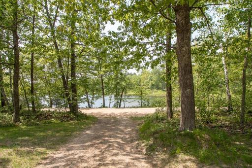 Access this wonderful property either from Sunflower Trail just to the north or directly from Peninsula Road as seen here.