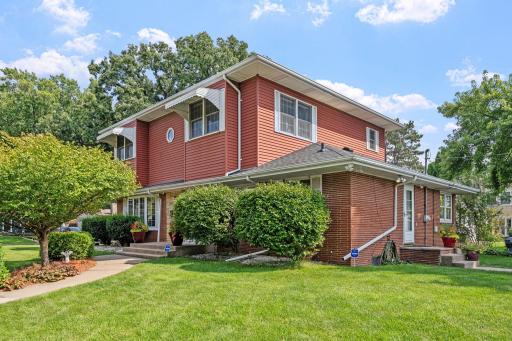 2816 29th Avenue NE, Minneapolis, MN 55418