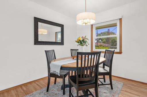 9301 10th Avenue S, Bloomington, MN 55420