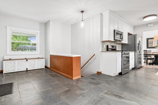 9301 10th Avenue S, Bloomington, MN 55420