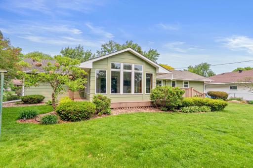 9301 10th Avenue S, Bloomington, MN 55420