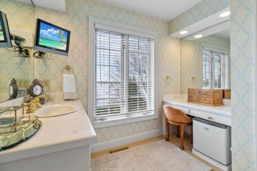 2645 Arcola Lane, Wayzata, MN 55391
