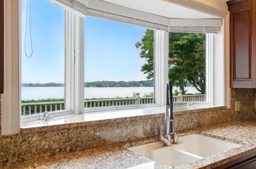 2645 Arcola Lane, Wayzata, MN 55391