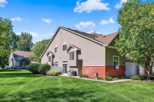 3654 Vermilion Court N, 1307, Eagan, MN 55122