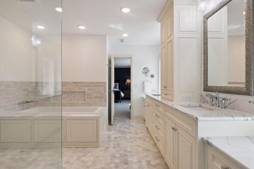 1150 Wyndmere Road, Orono, MN 55391