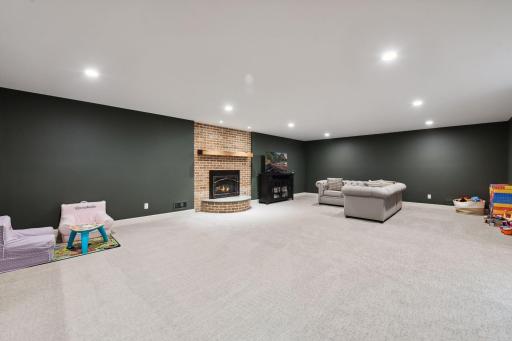 1150 Wyndmere Road, Orono, MN 55391