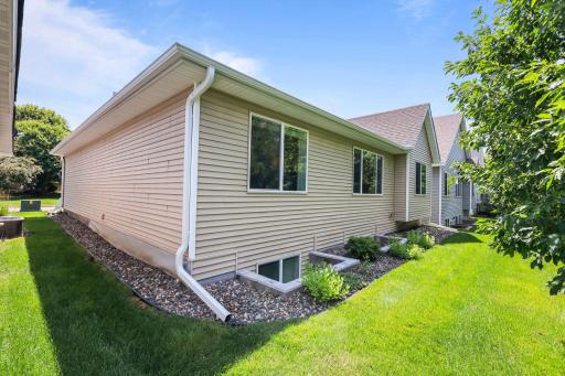 This home has new aluminum seamless gutters!