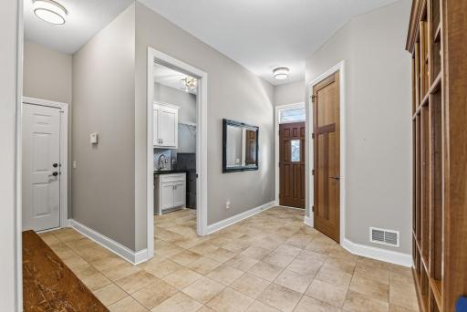 2170 Mcdow Lane, Maple Plain, MN 55359