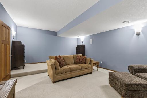 2170 Mcdow Lane, Maple Plain, MN 55359