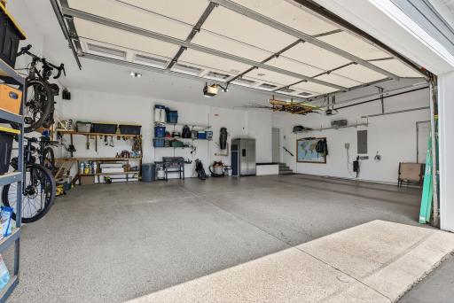 2170 Mcdow Lane, Maple Plain, MN 55359