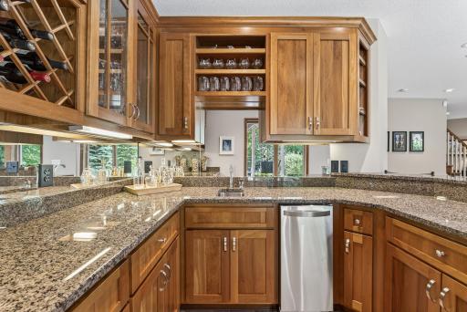2170 Mcdow Lane, Maple Plain, MN 55359