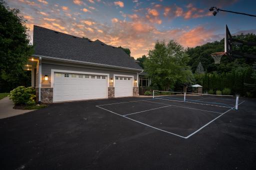 2170 Mcdow Lane, Maple Plain, MN 55359