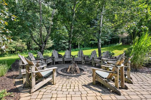 2170 Mcdow Lane, Maple Plain, MN 55359